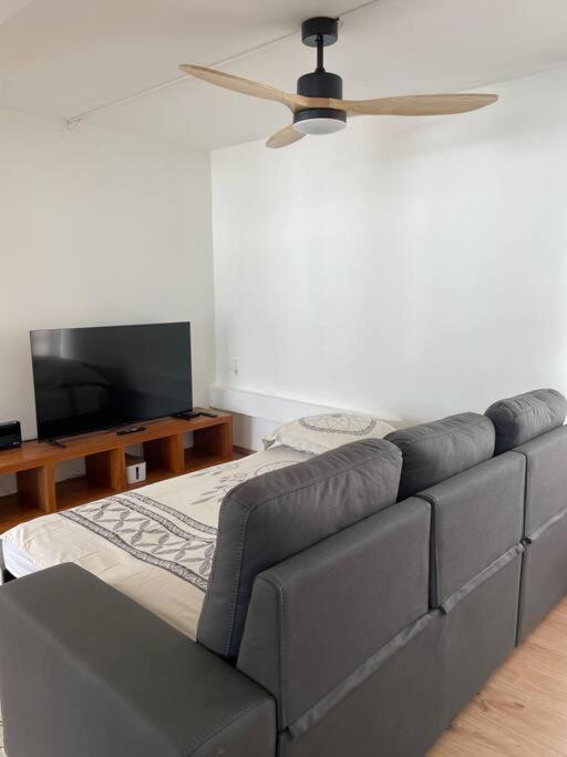 Rare ! Spacieux T3 En Roof-Top Au Barachois - 2 Ch Climatisees - 6 Couchages - Proche Aeroport Saint-Denis Kültér fotó