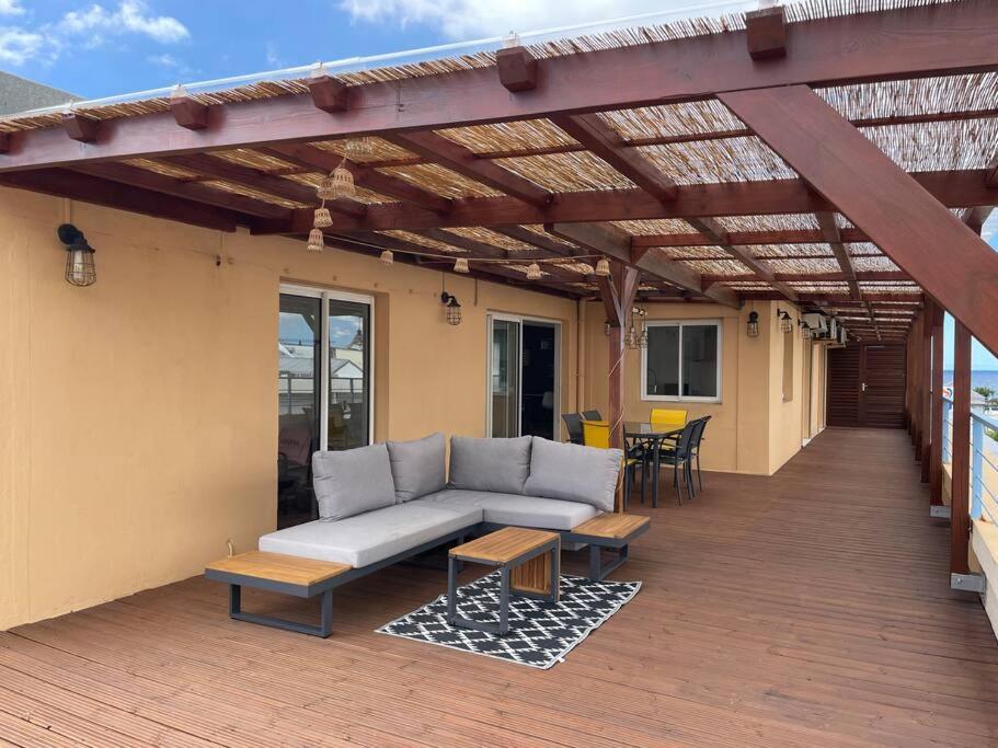 Rare ! Spacieux T3 En Roof-Top Au Barachois - 2 Ch Climatisees - 6 Couchages - Proche Aeroport Saint-Denis Kültér fotó